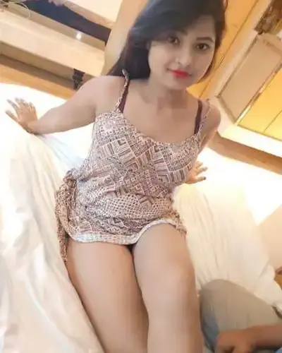 Call Girls in Damoh